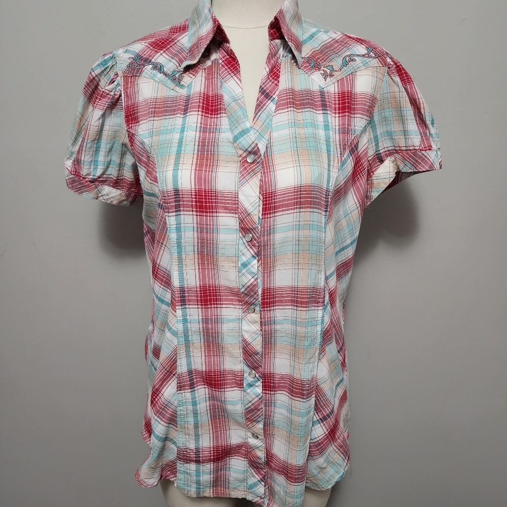 Wrangler Short Sleeve Plaid Button-Down Shirt in Red, Aqua & White